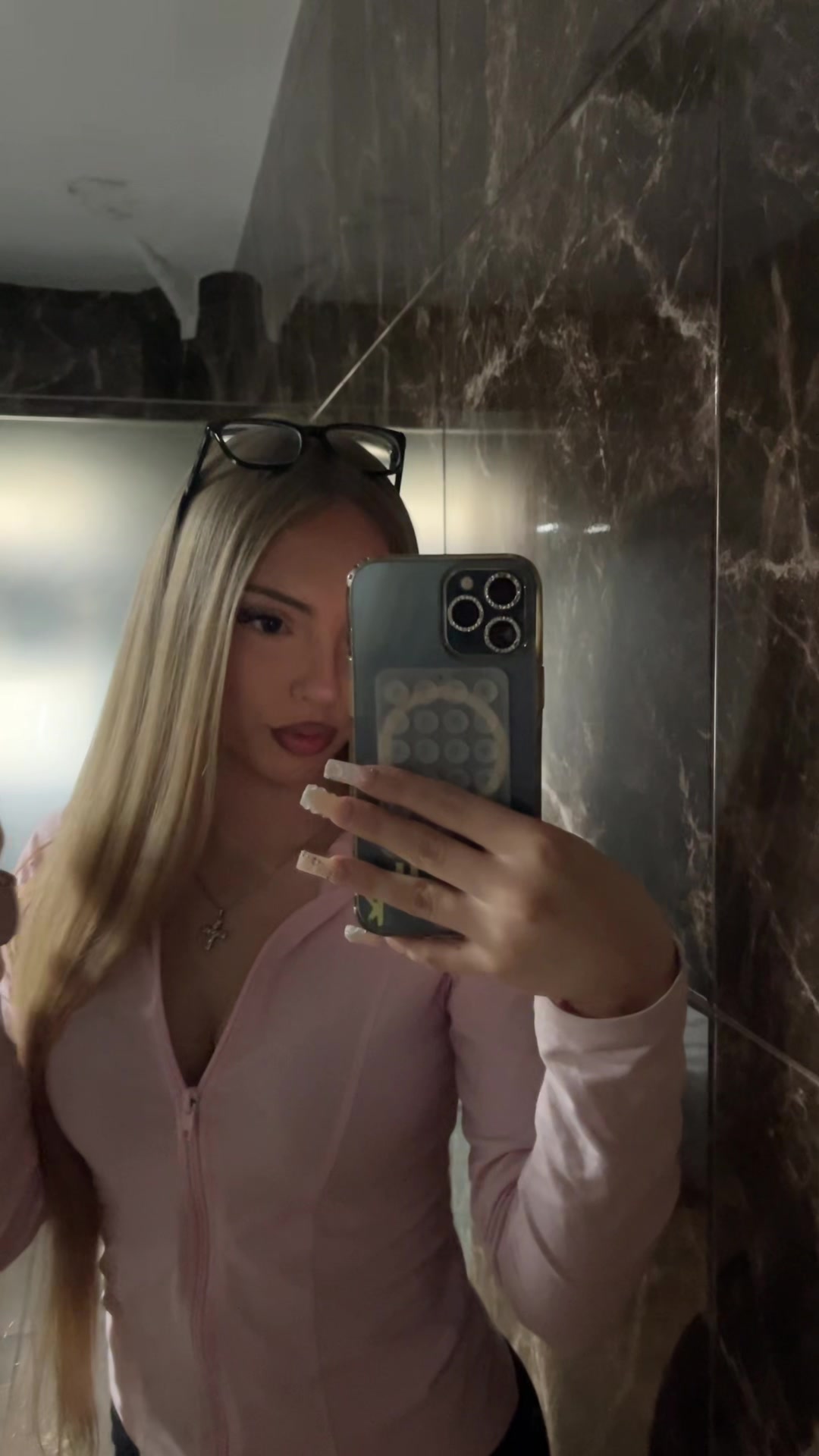 @In🧝🏼&zwj;♀️
