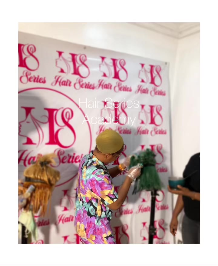 @STYLIST/ WIG TRAINER IN LAGOS