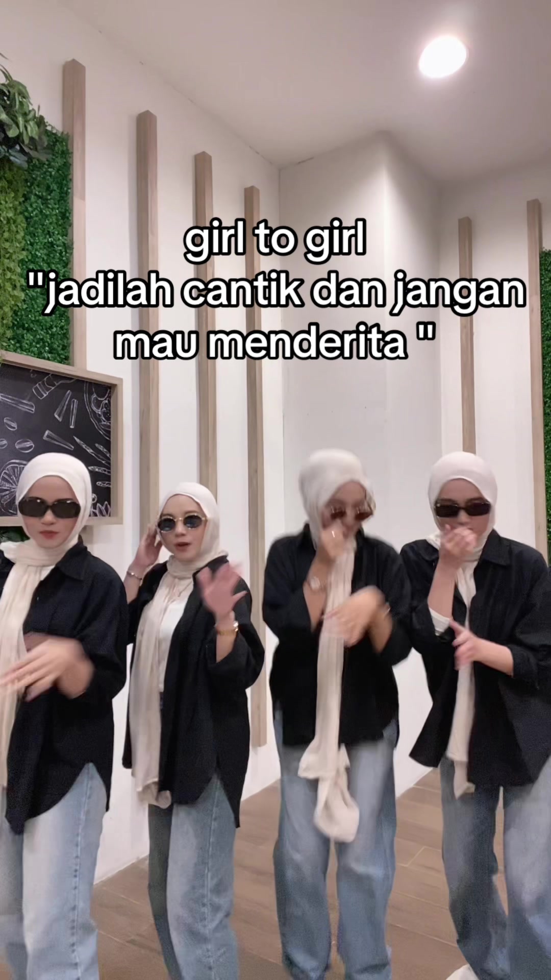 @Specialist Baju Wanita No 1