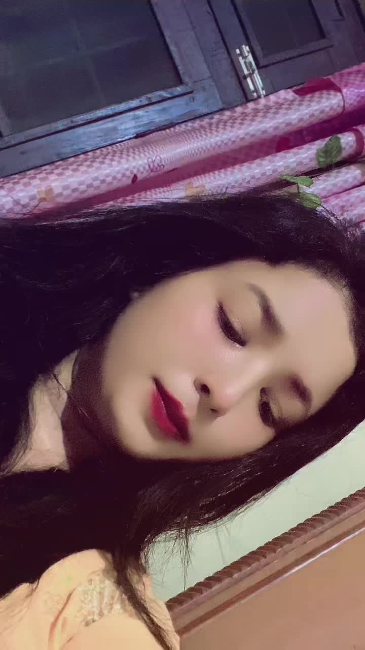 @ruBi...😘