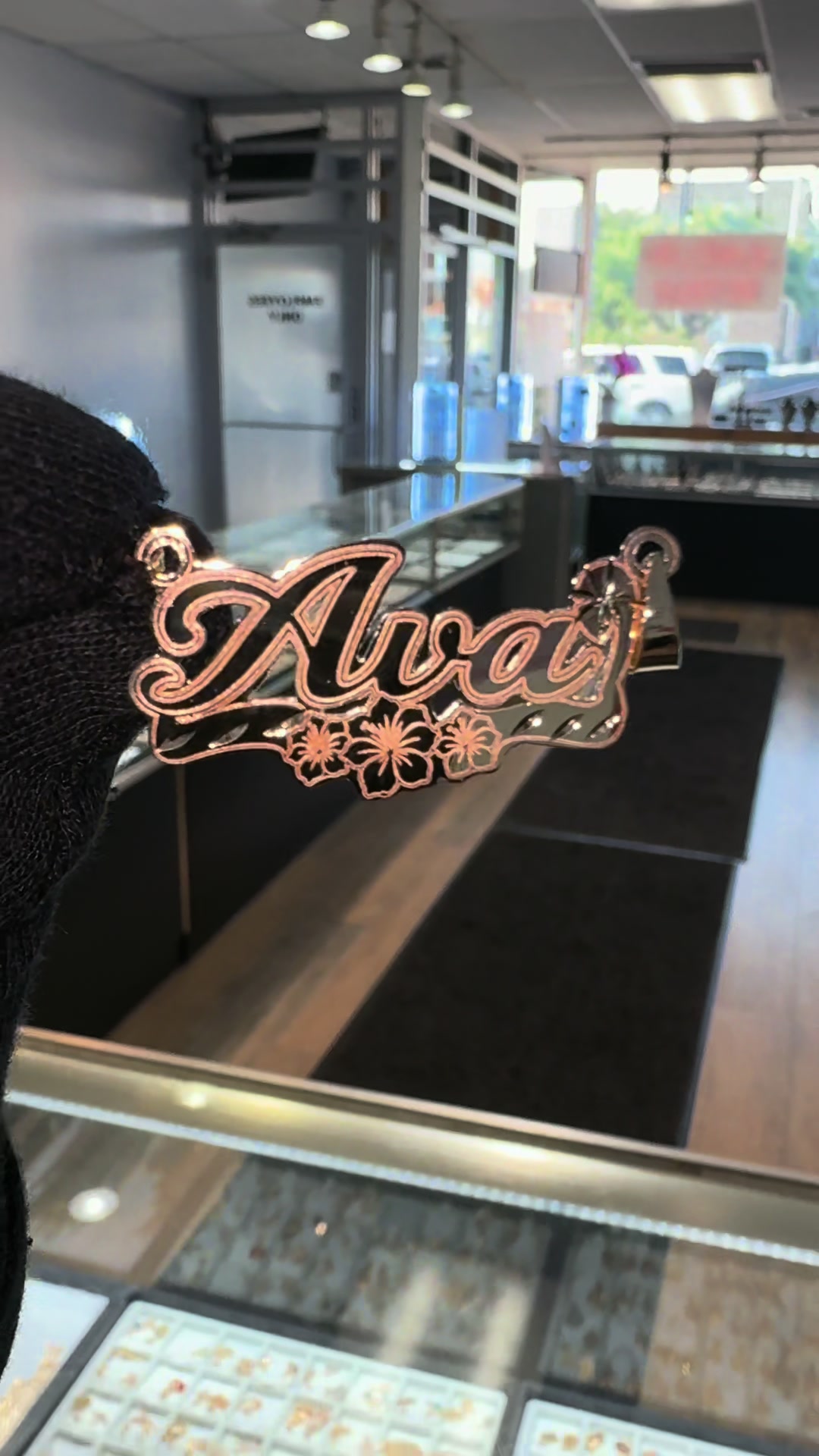 @Tito&rsquo;s Jewelry