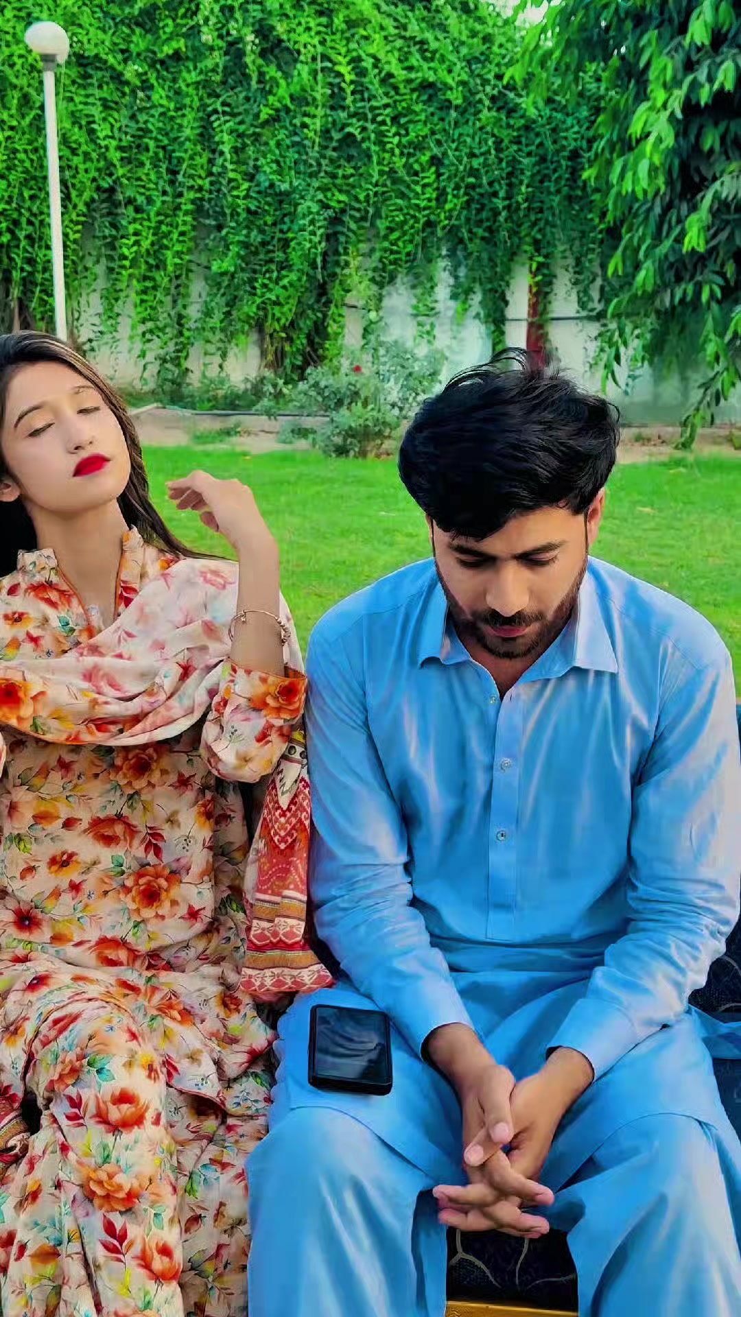 @👑عزیر~Pathan🤍🌼