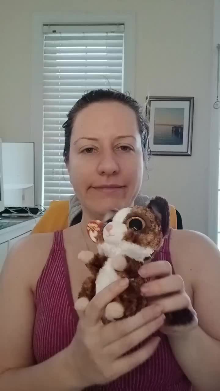@SYLVIA KMIECIK