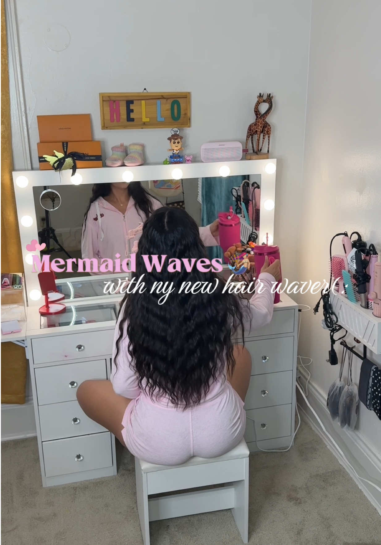 @ᒪIᒪᒪIᗩᑎ ᗷOᑎIᒪᒪᗩ.🦒
