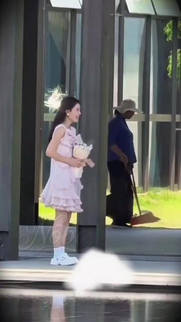 @𝑵𝒐𝒃𝒊 𝑵𝒐𝒃𝒊罗比塔