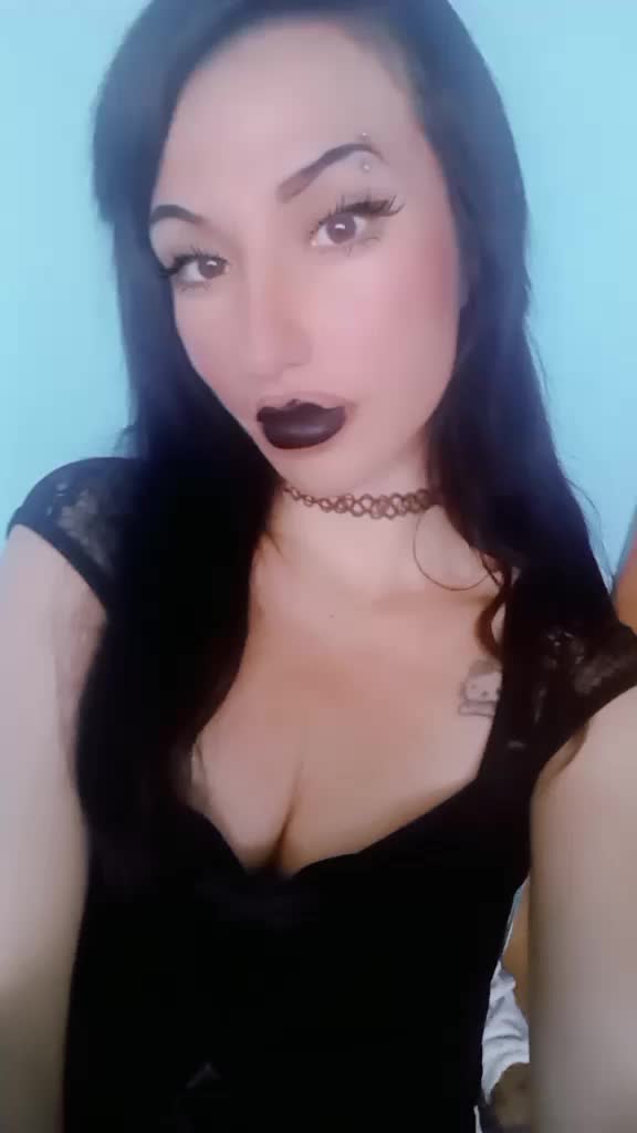 @bella rose🖤🦇🐈⬛