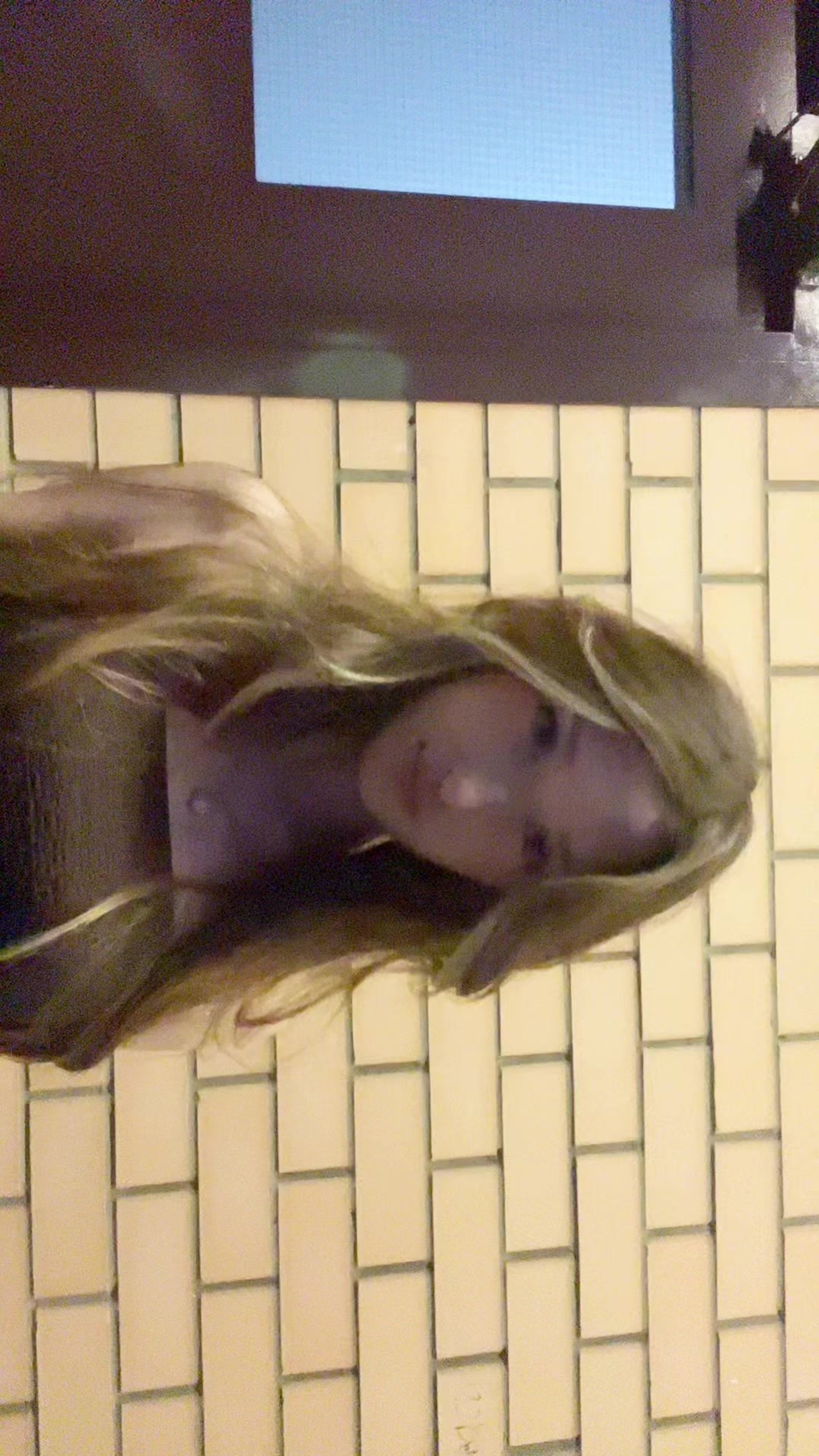 @##ri3qs