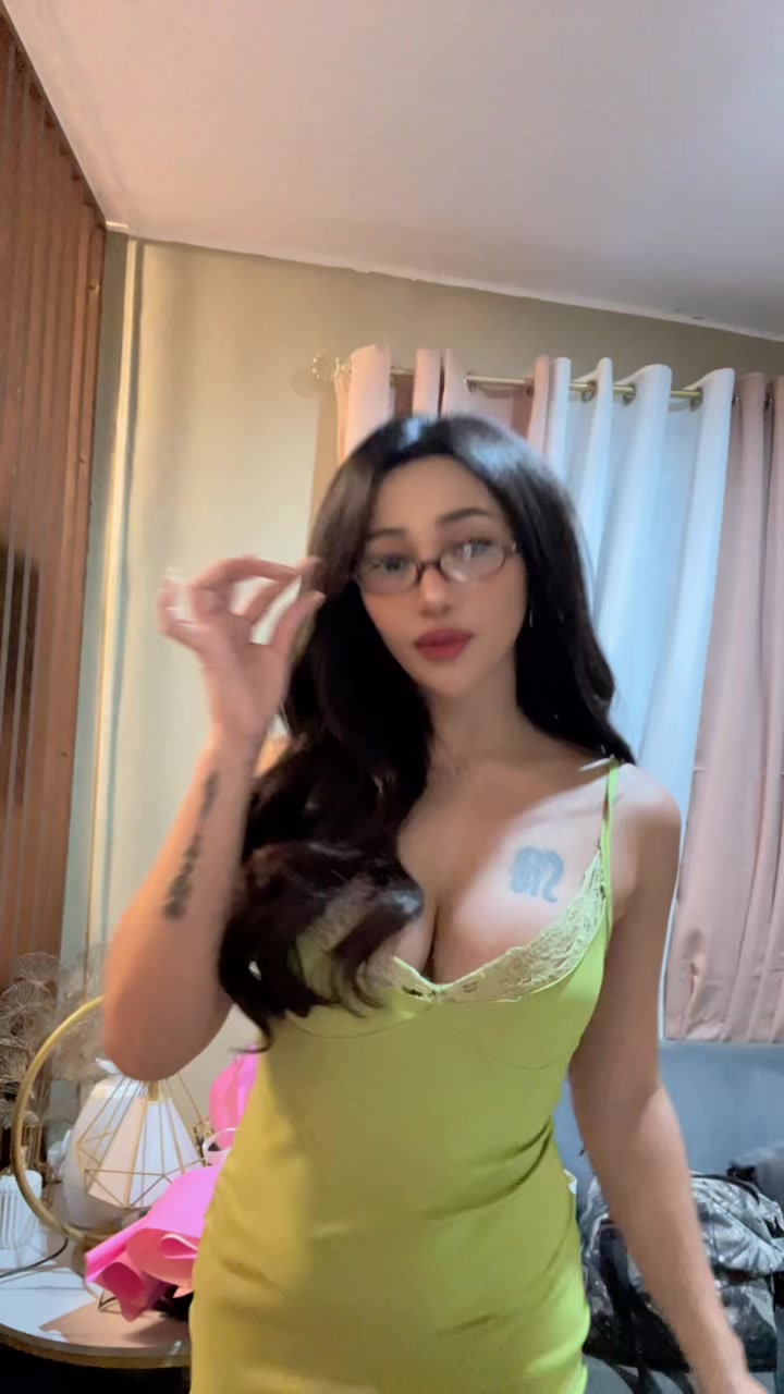 @Katrina Hart 🦋