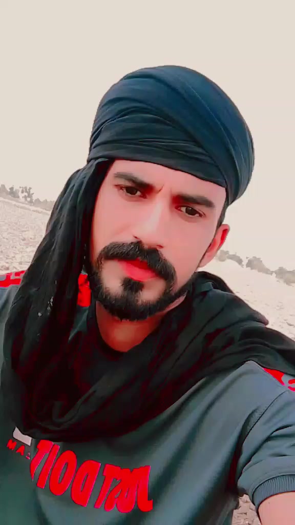 @Zaini ladla🪑🪑