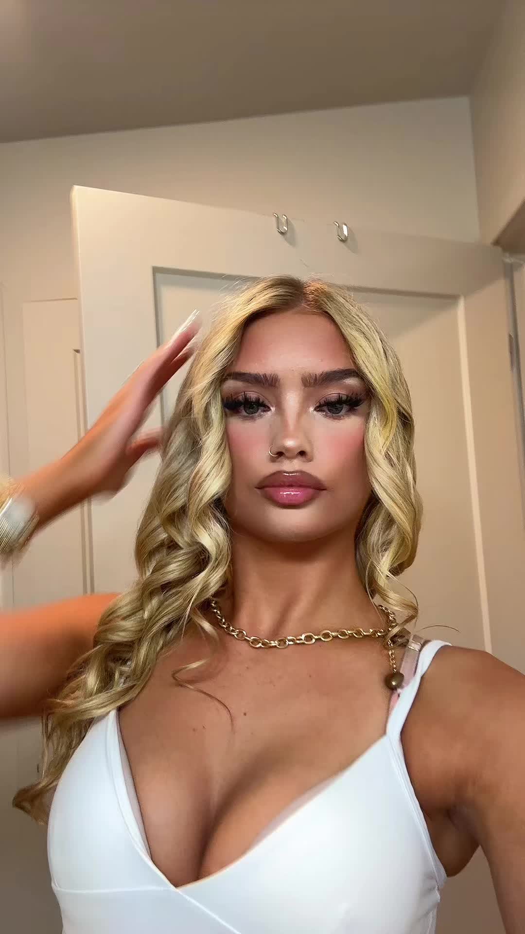 @Lily