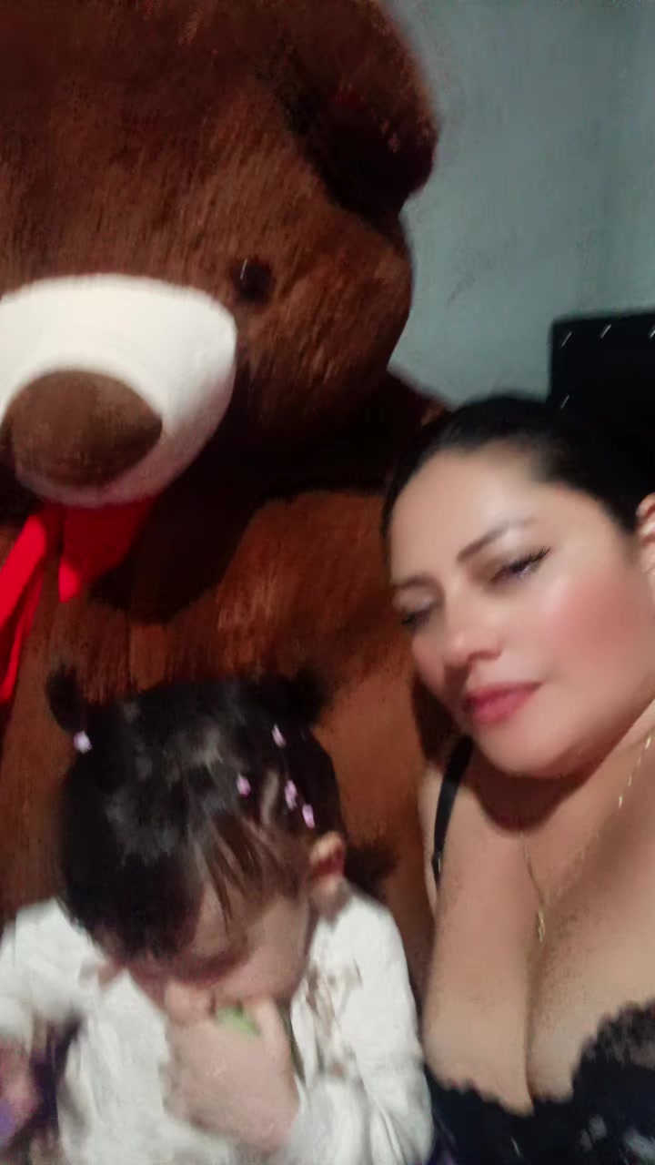 @María