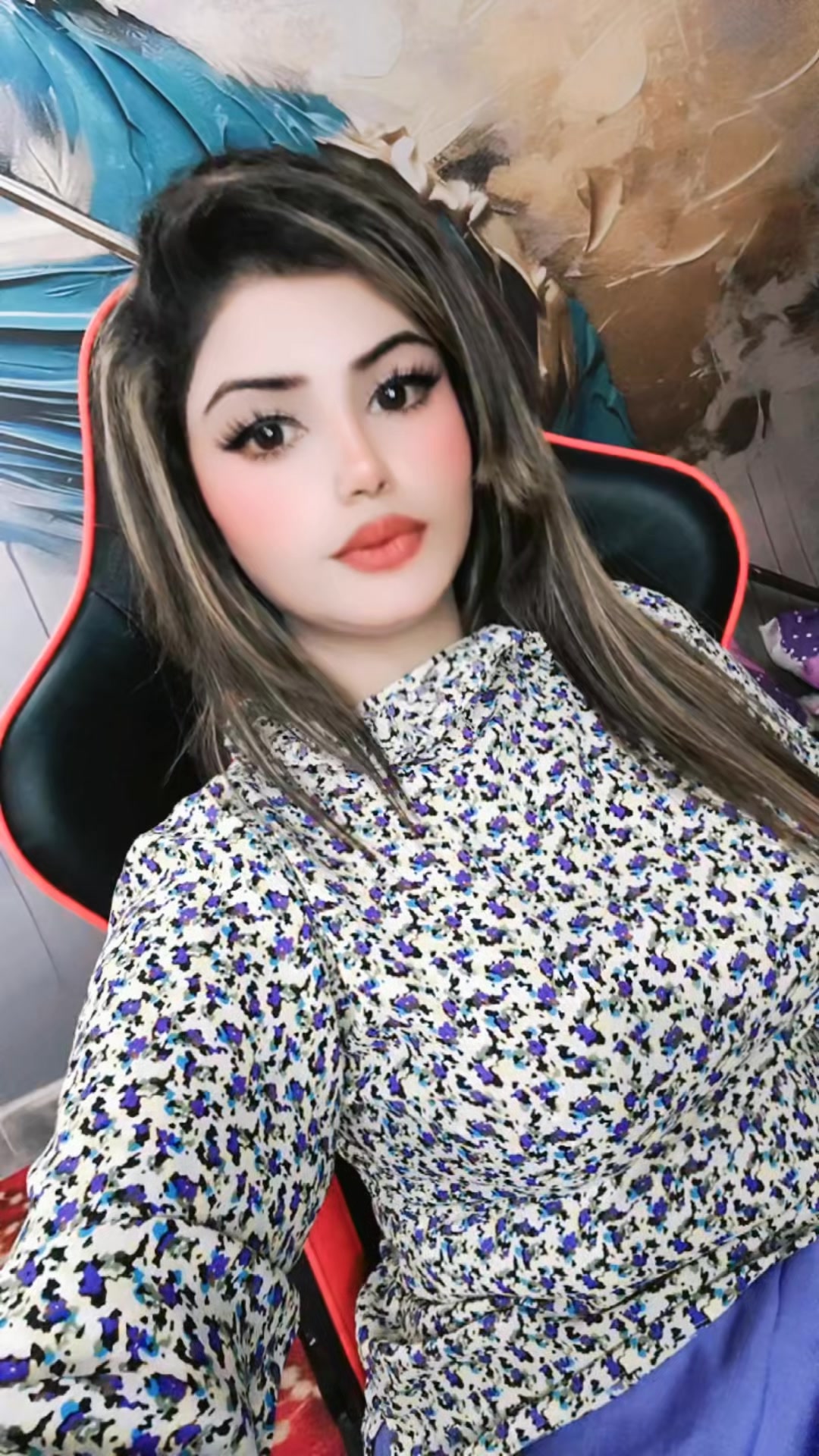 @😍Bushra Lewany