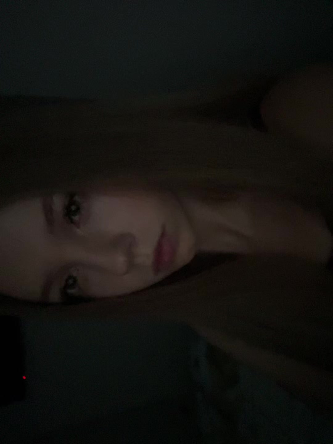 @🐩