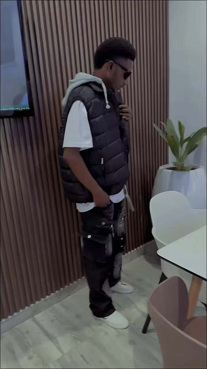 @Real bukar💫
