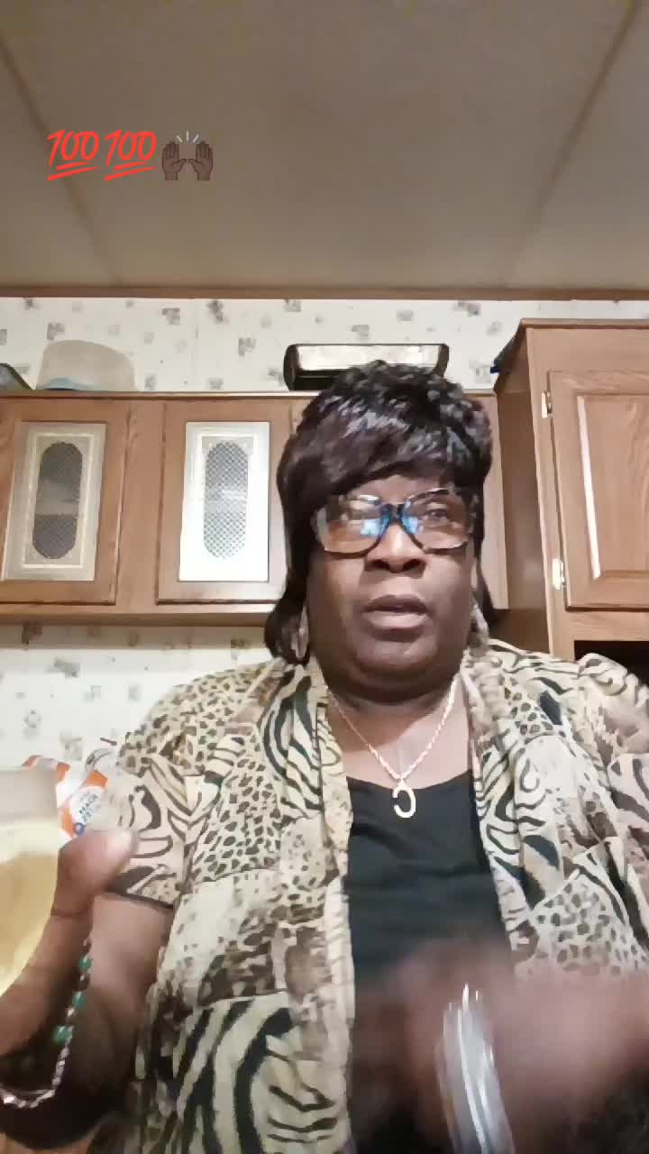 @auntee_carol4life