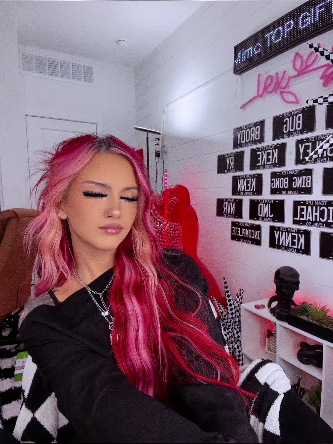 @lex 🥀