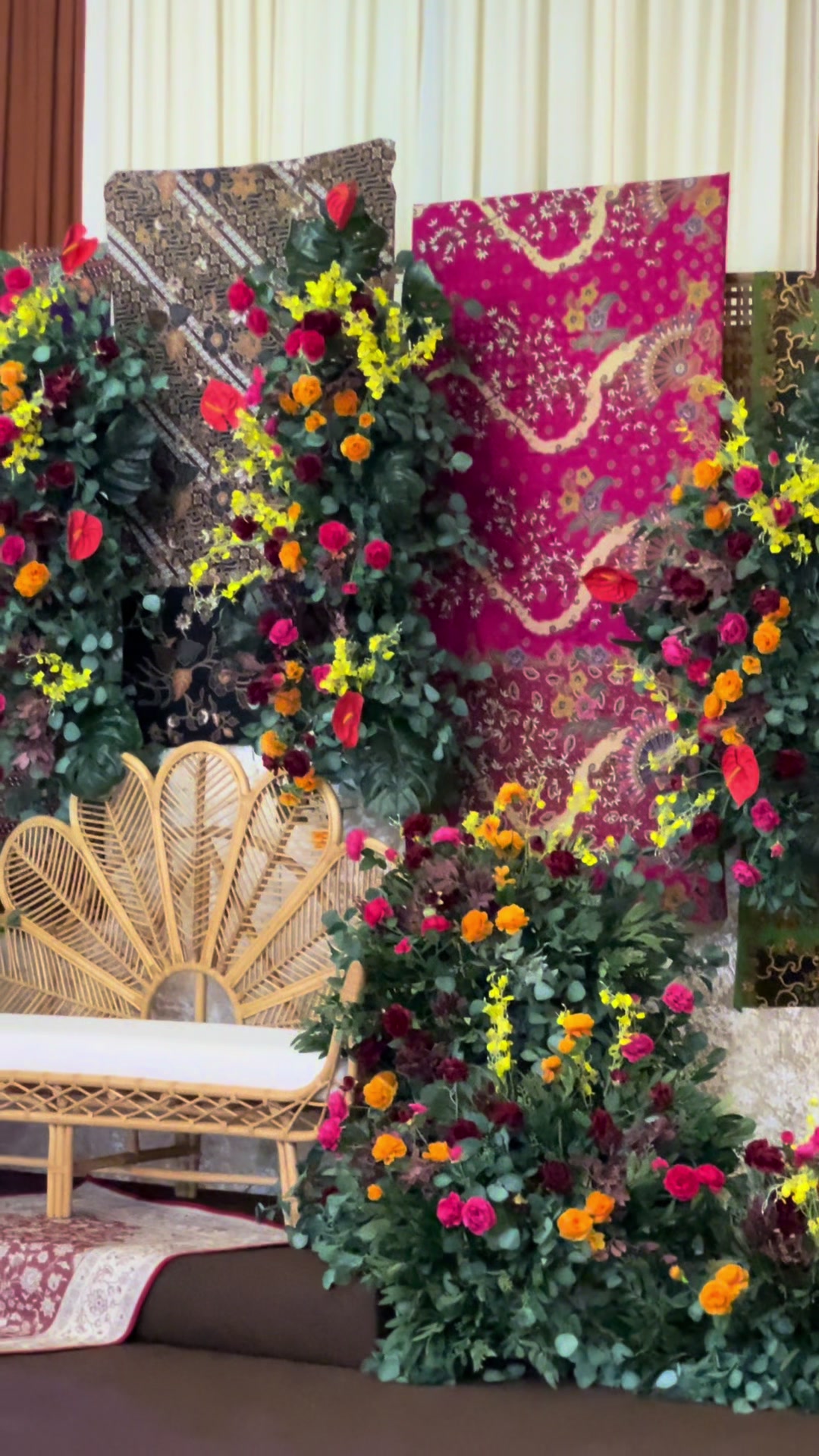 @FWCBRIDALDECO