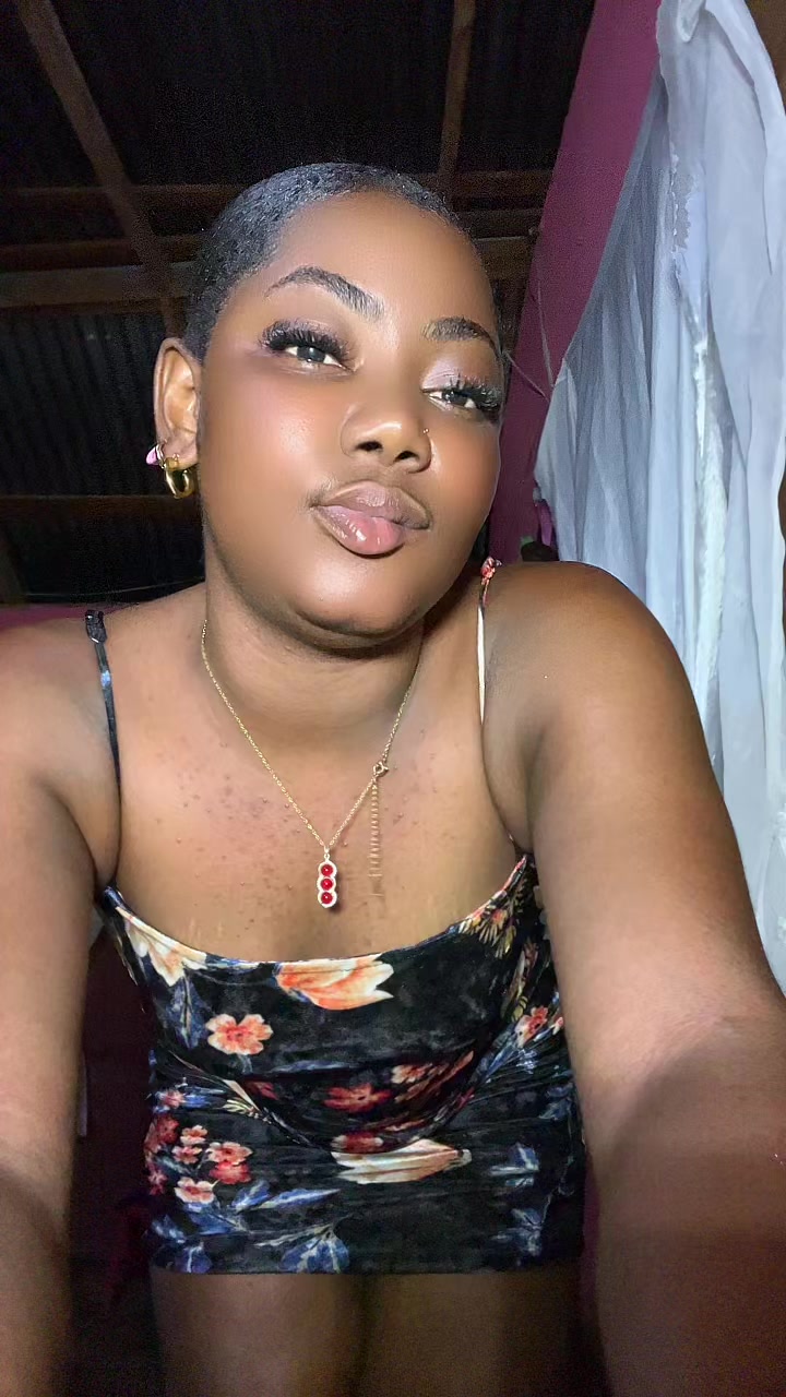 @Labellenana010
