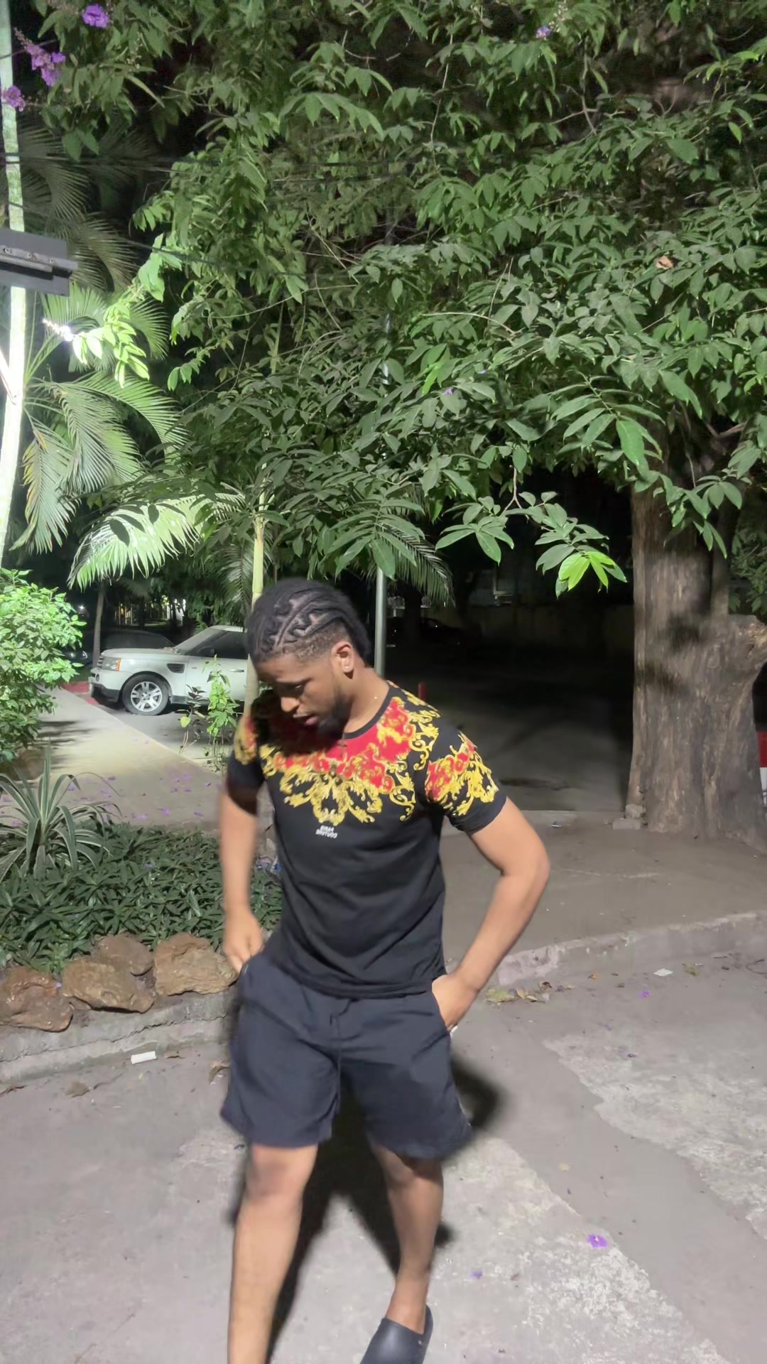 @BellyAmaral 🧸🇨🇩🇵🇹