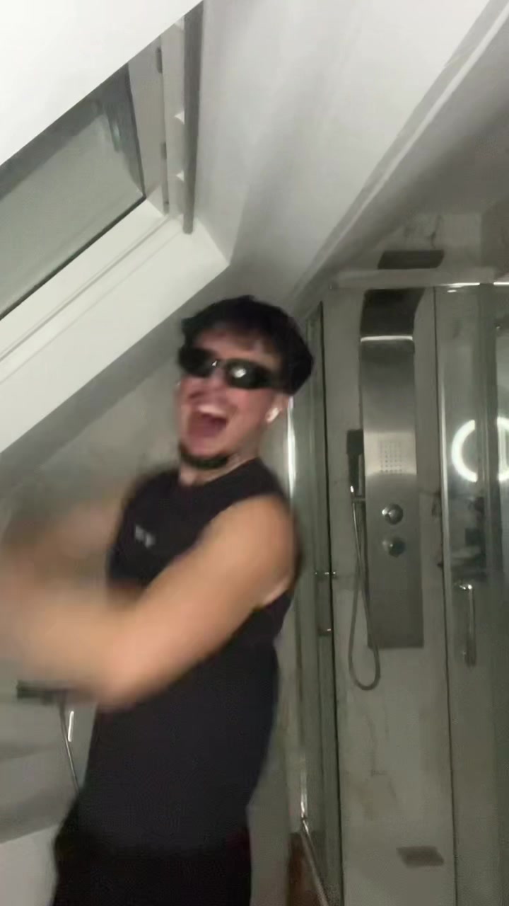 @𝖆𝖑𝖊𝖘𝖘𝖘𝖍𝖆𝖐