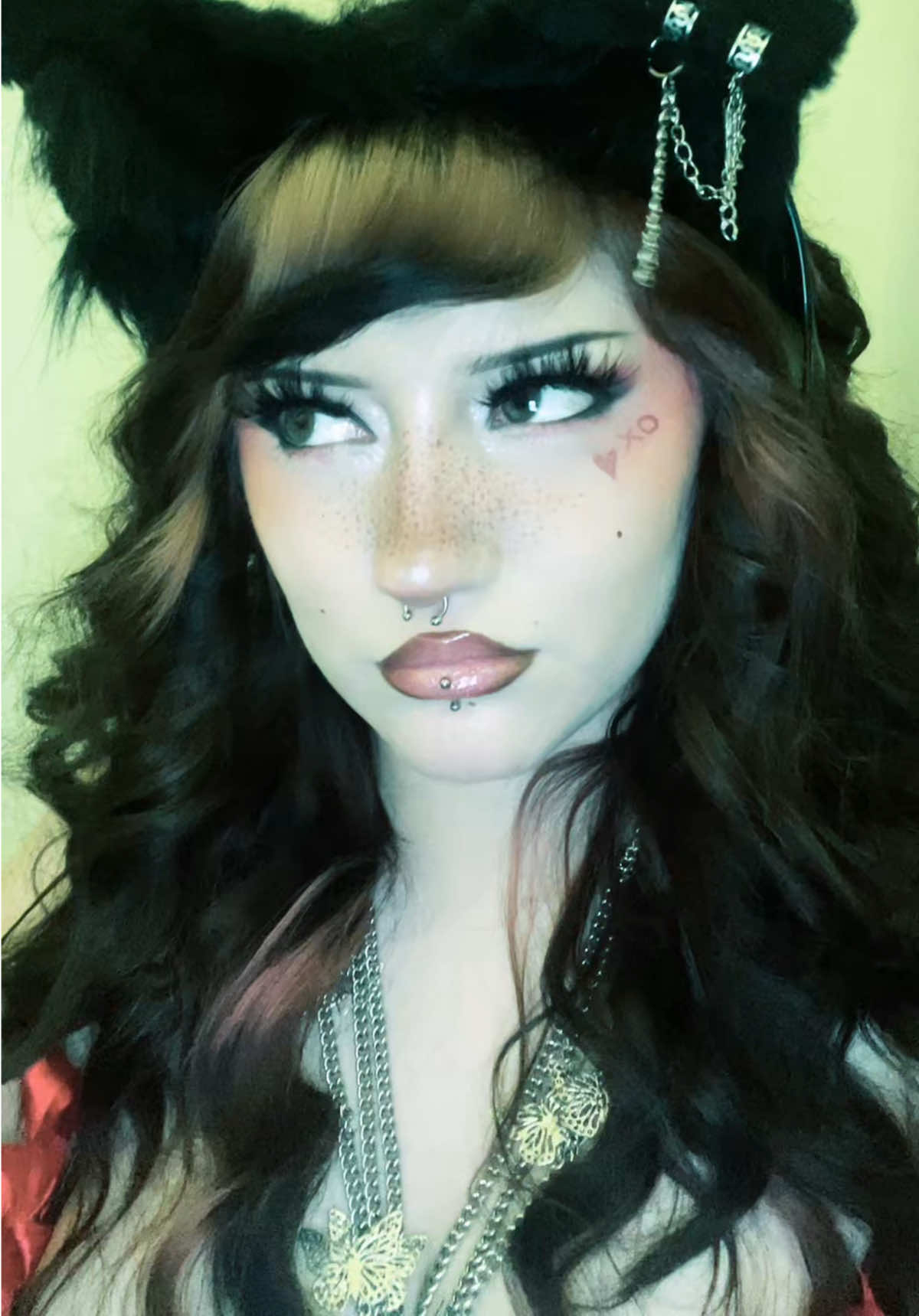 @Twitch.tv/godlymiya