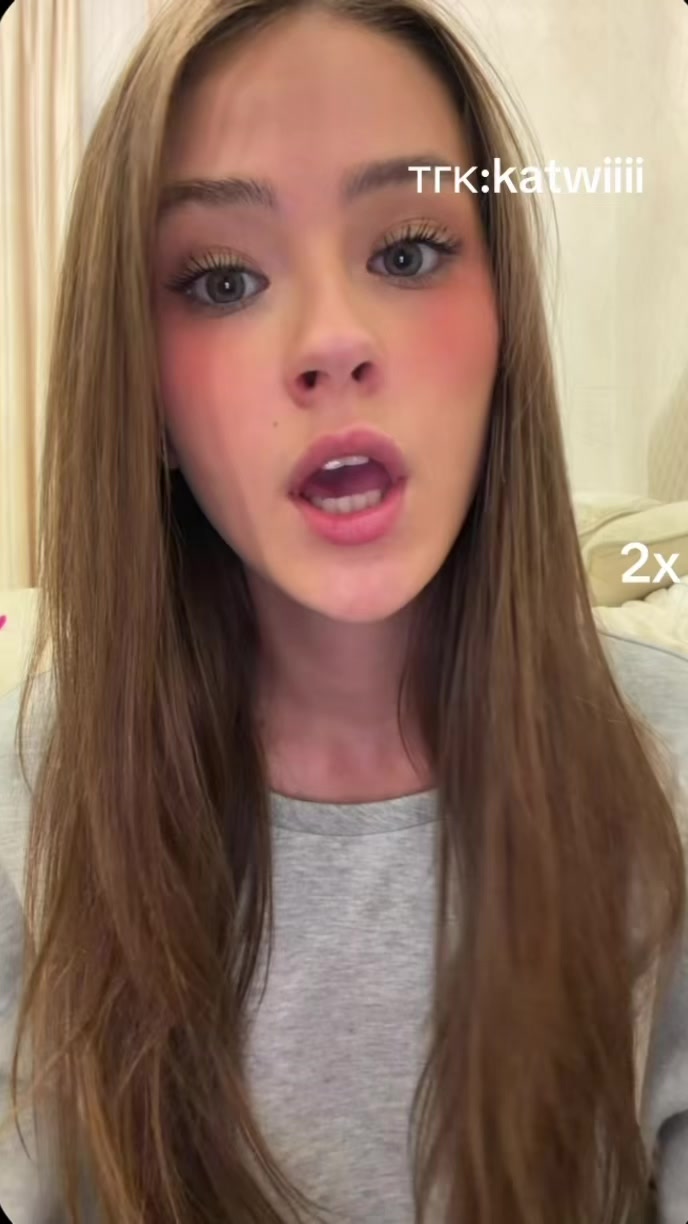 @katwiix2.0