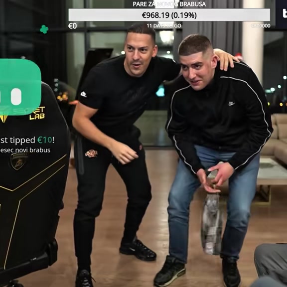 @Anonimus je teta