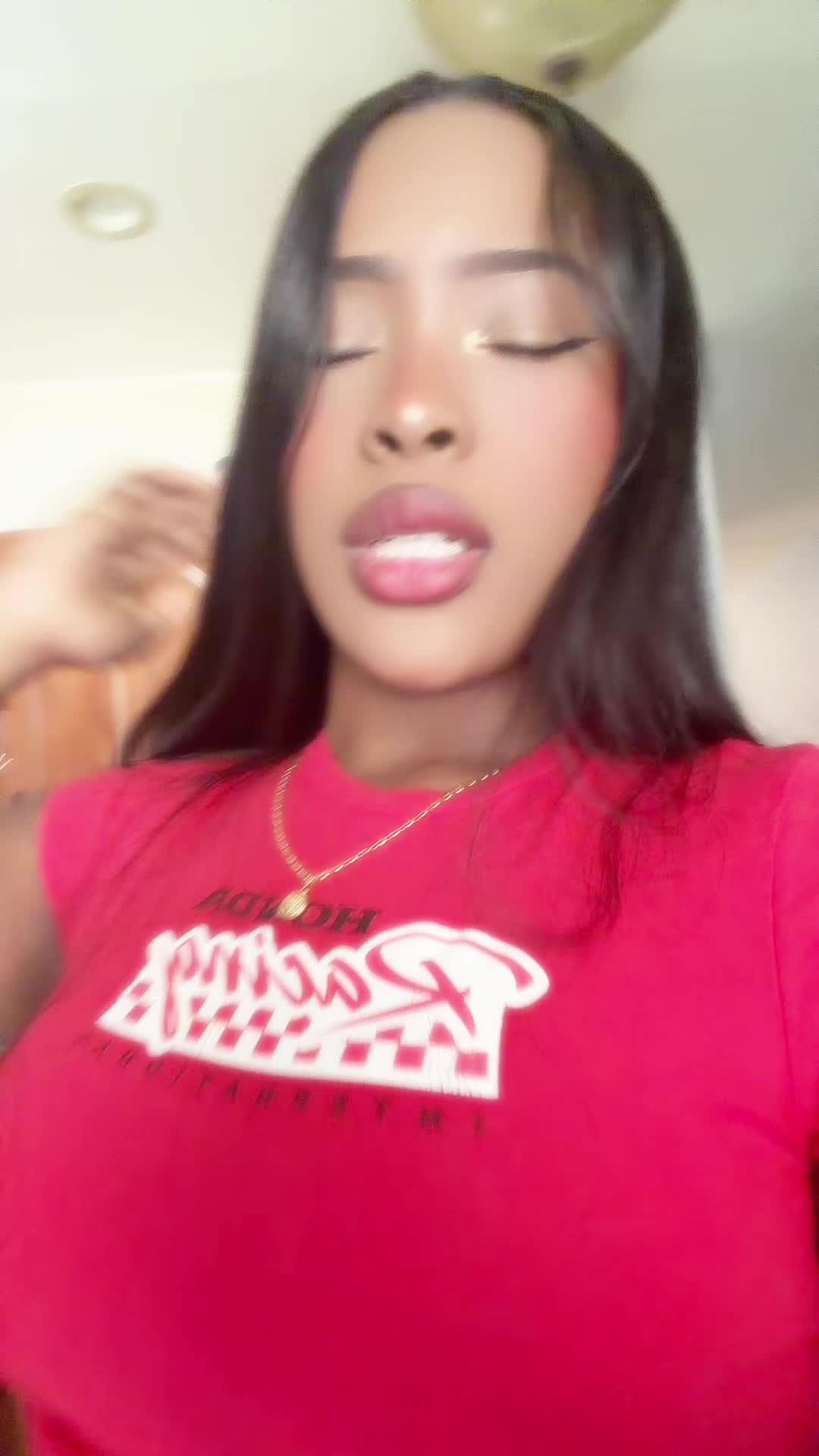 @Lorentsita