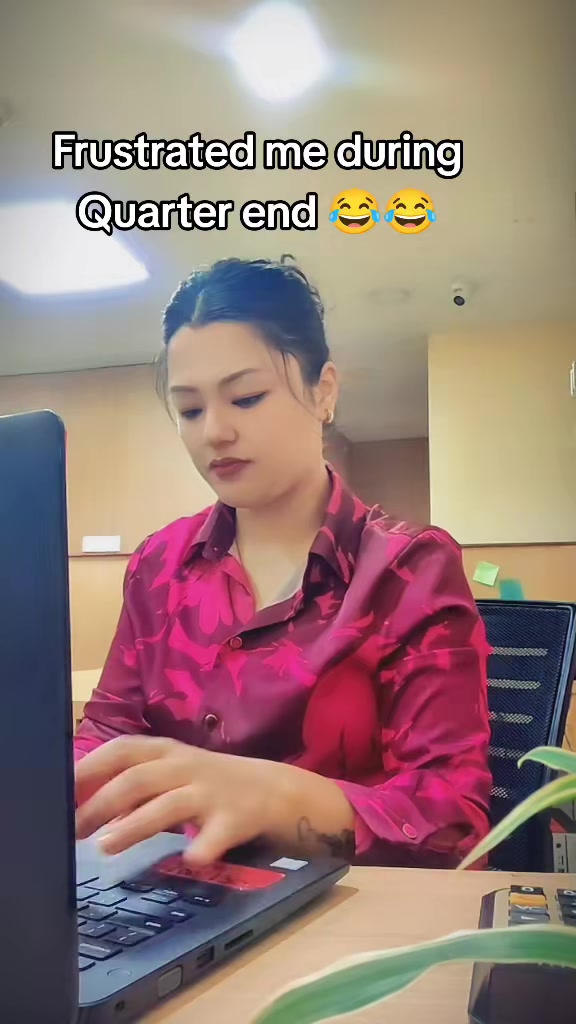 @Nikki shrestha 🌻