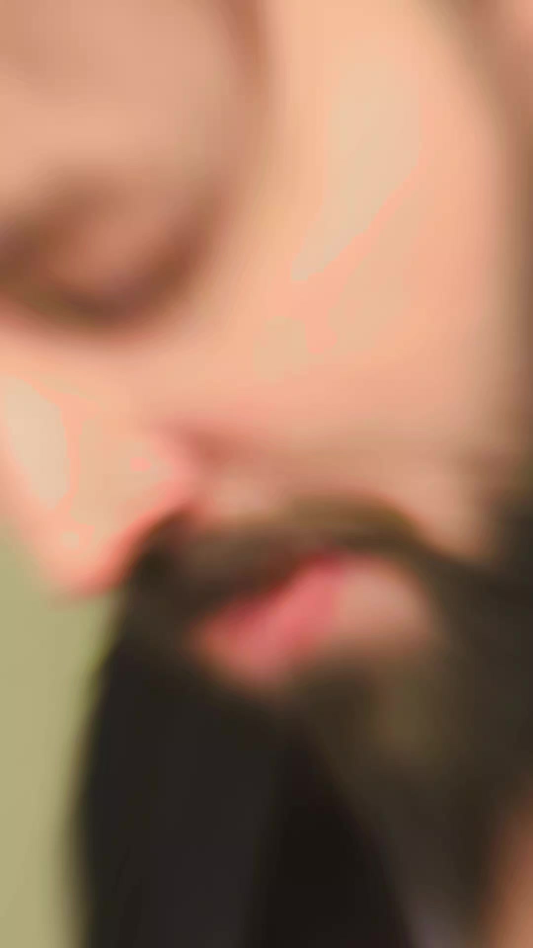 @𝘍uzz