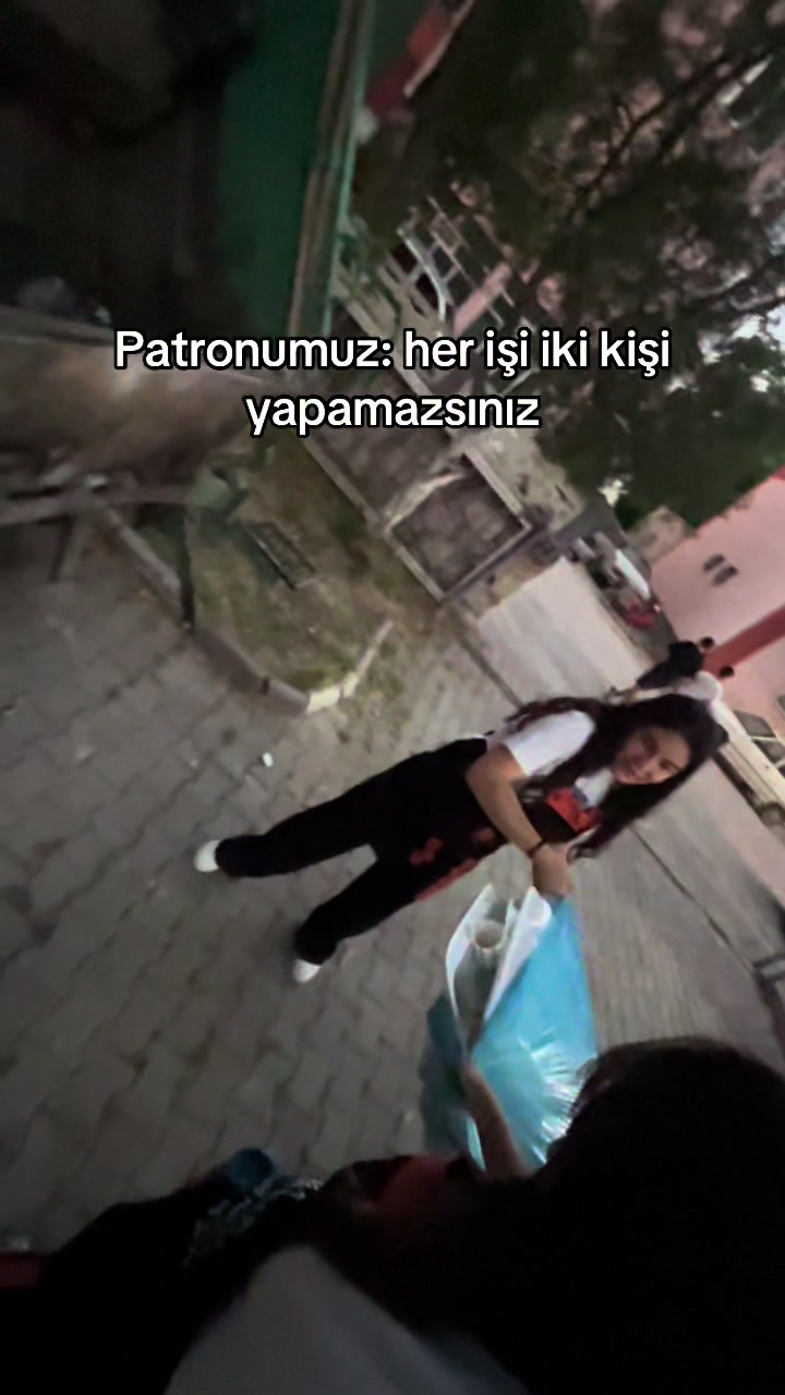 @Ayşenur