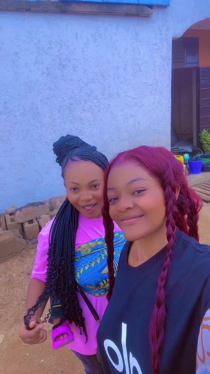 @Déborah Débon 🙏🙏💋💋👭