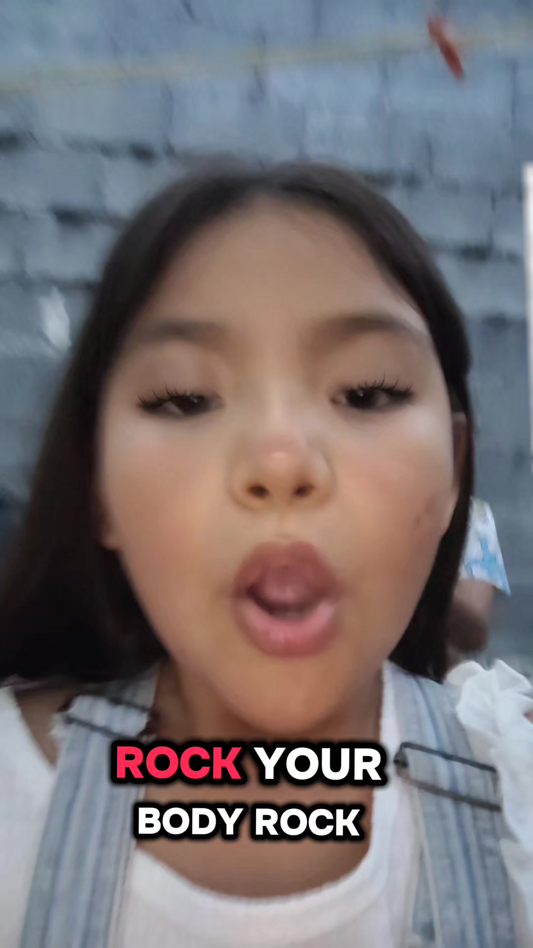 @luna Arianna 🍓(fan de todo)