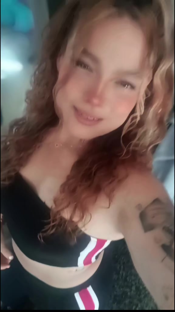 @ℳℯ𝓇ℯ𝓁𝓎𝓃 ℒℯℴ𝓃