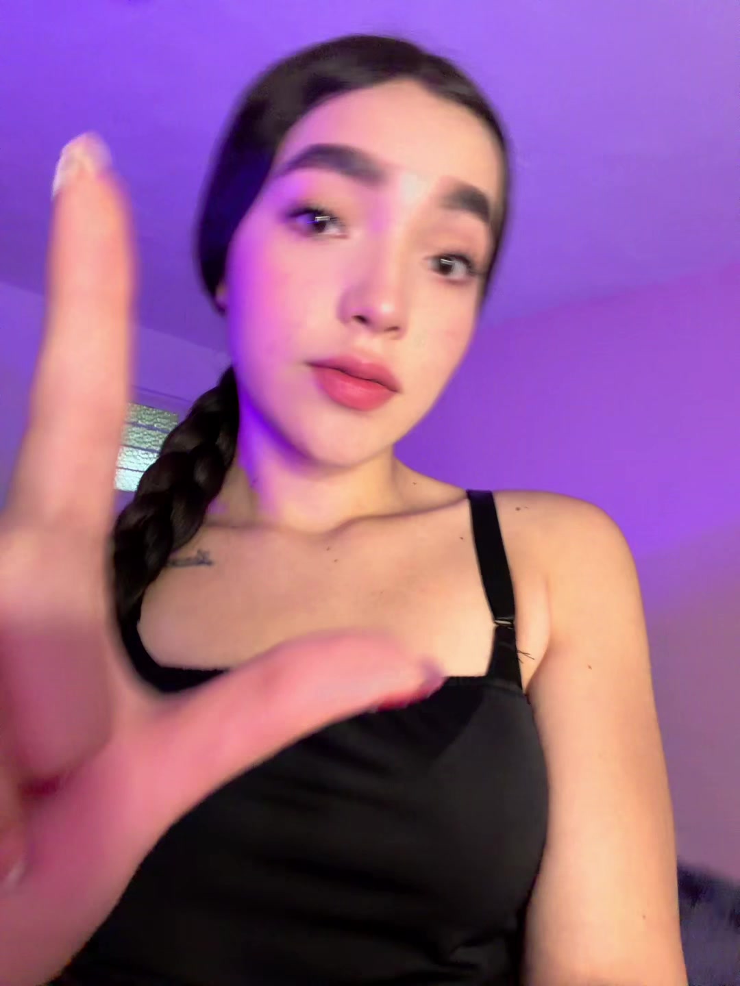 @✯