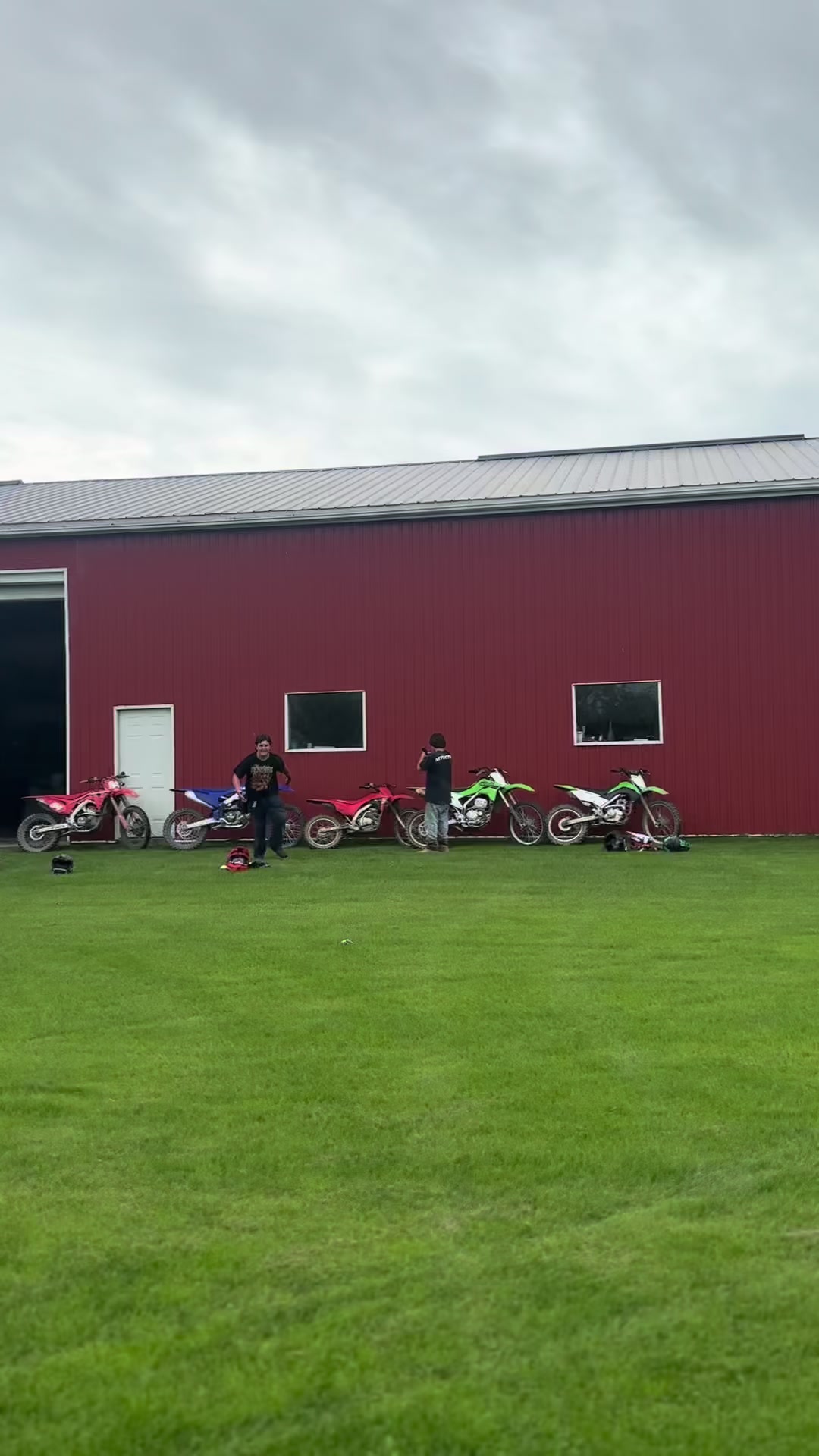 @Klx_logan