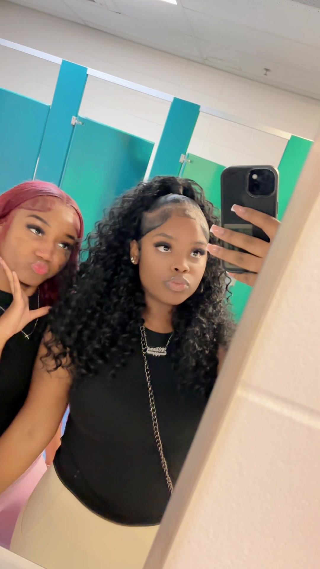 @jadasymoneeee
