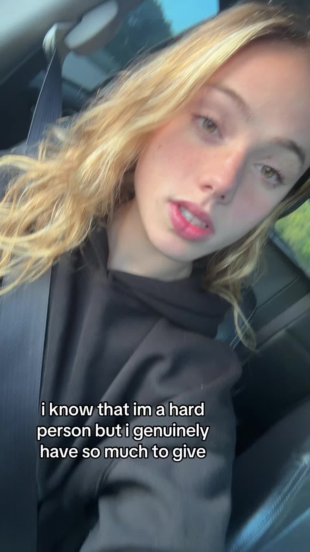 @isadora