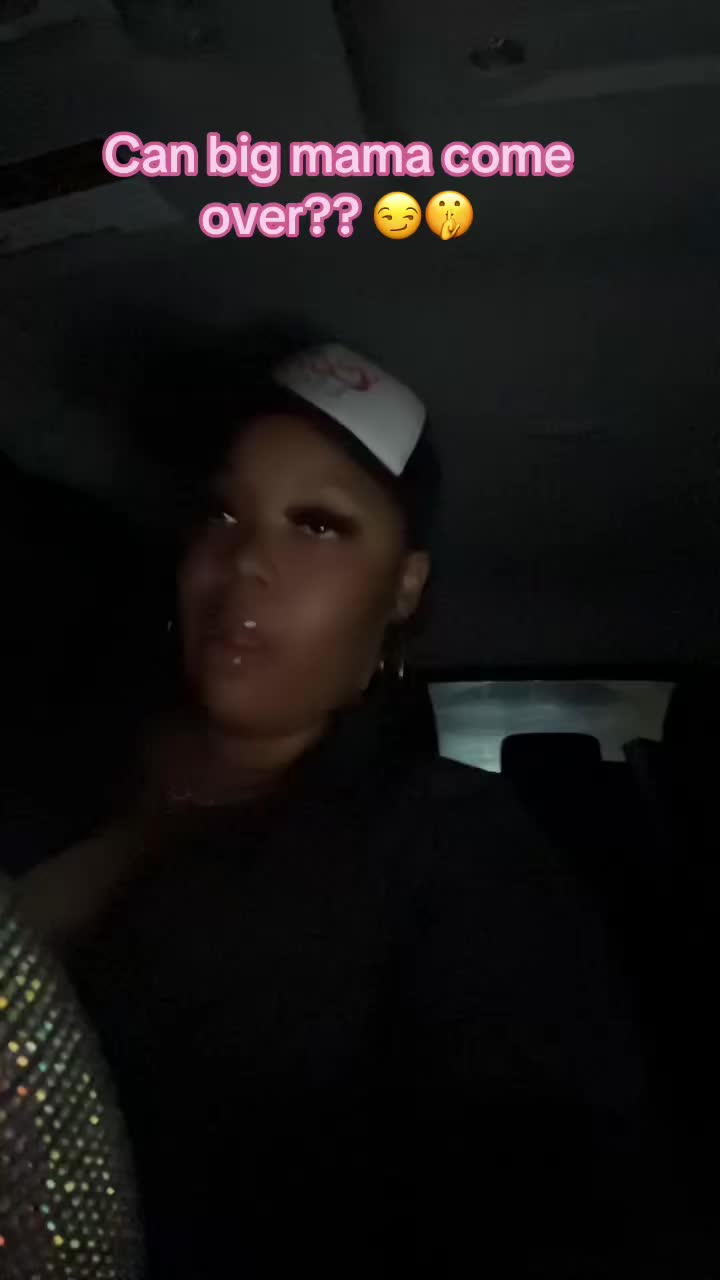 @Lady_.Desi