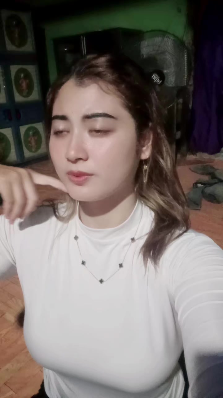 @Acil Hot🔥