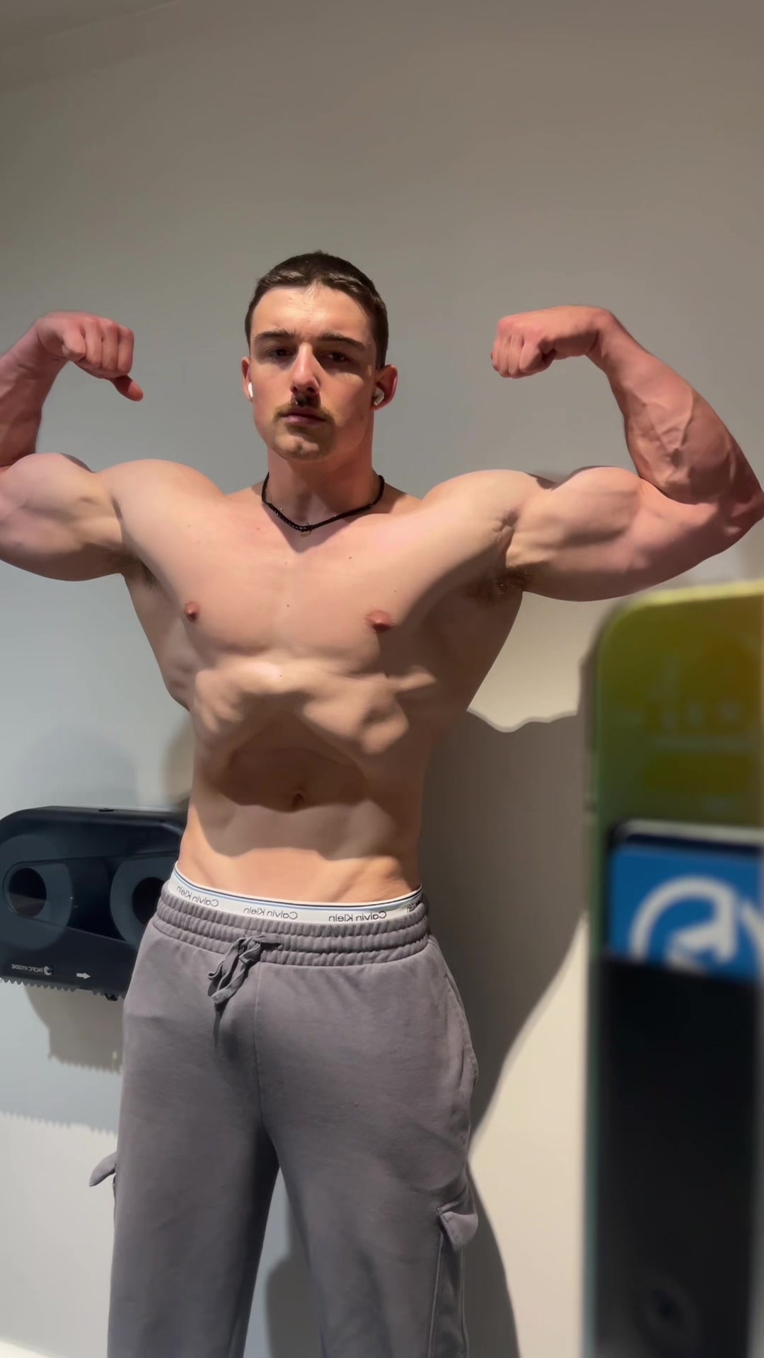 @keanux124