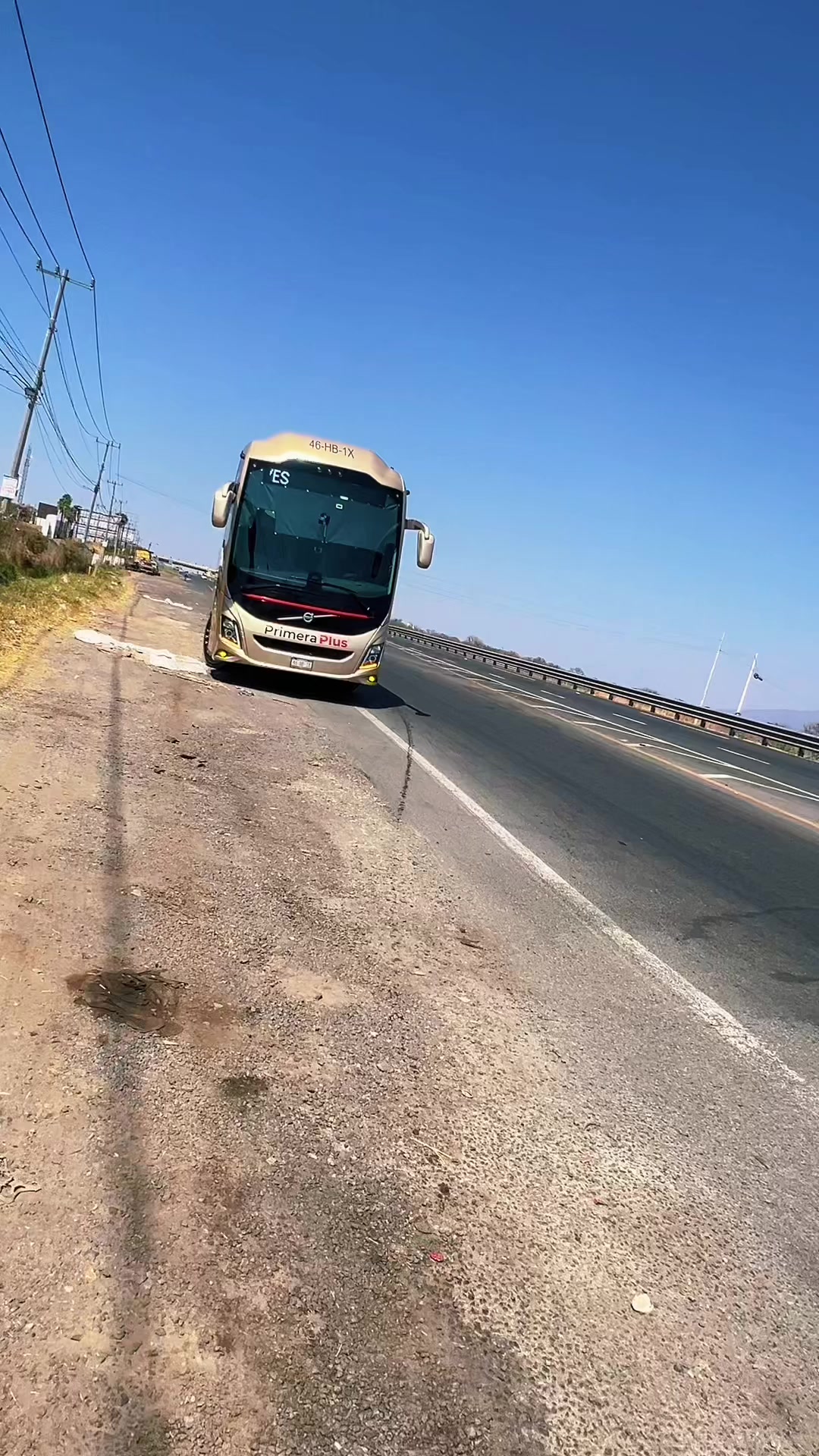 @Jorgevalencia 🙂&zwj;&harr;️