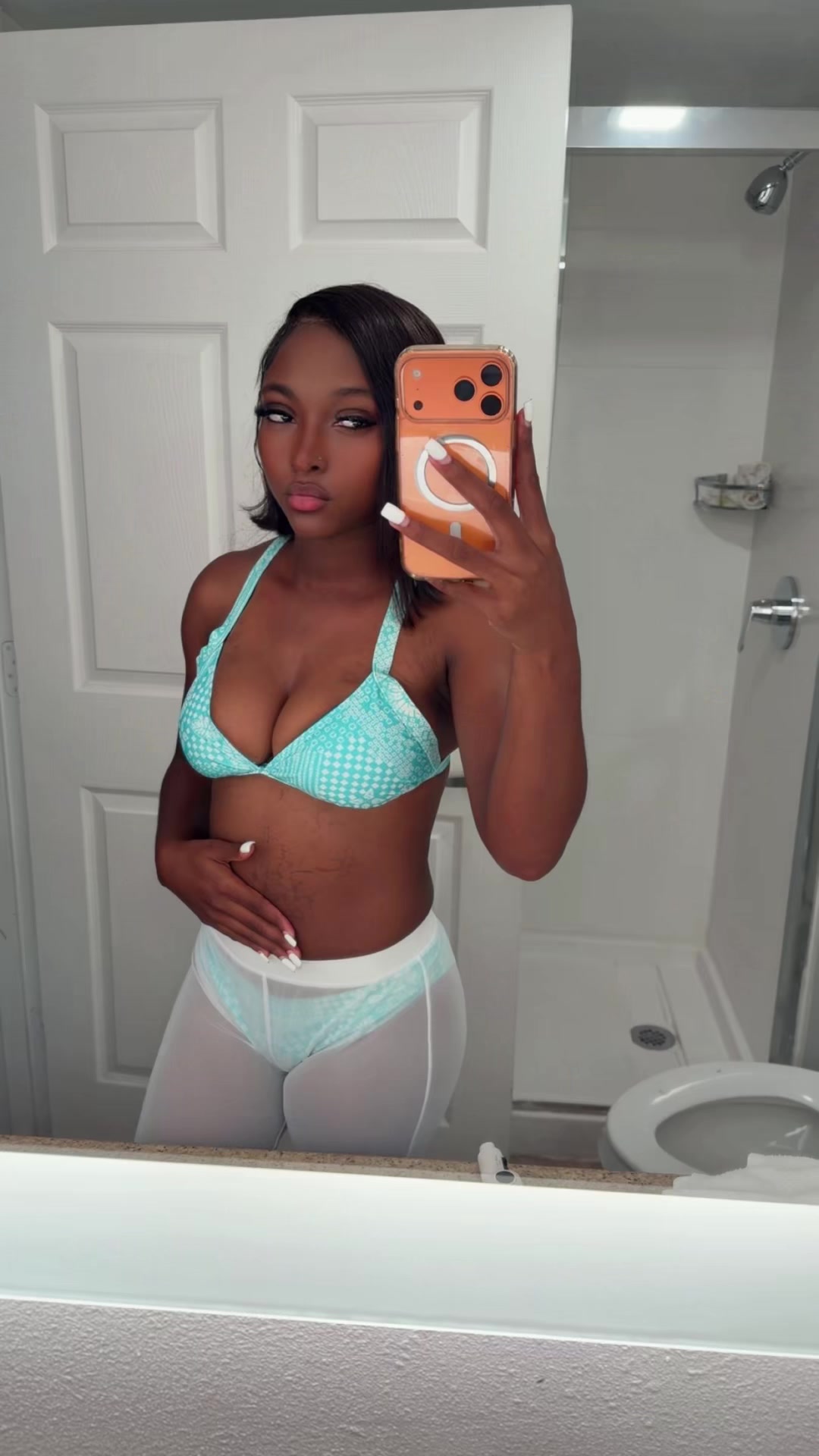 @kash_the_celebrity