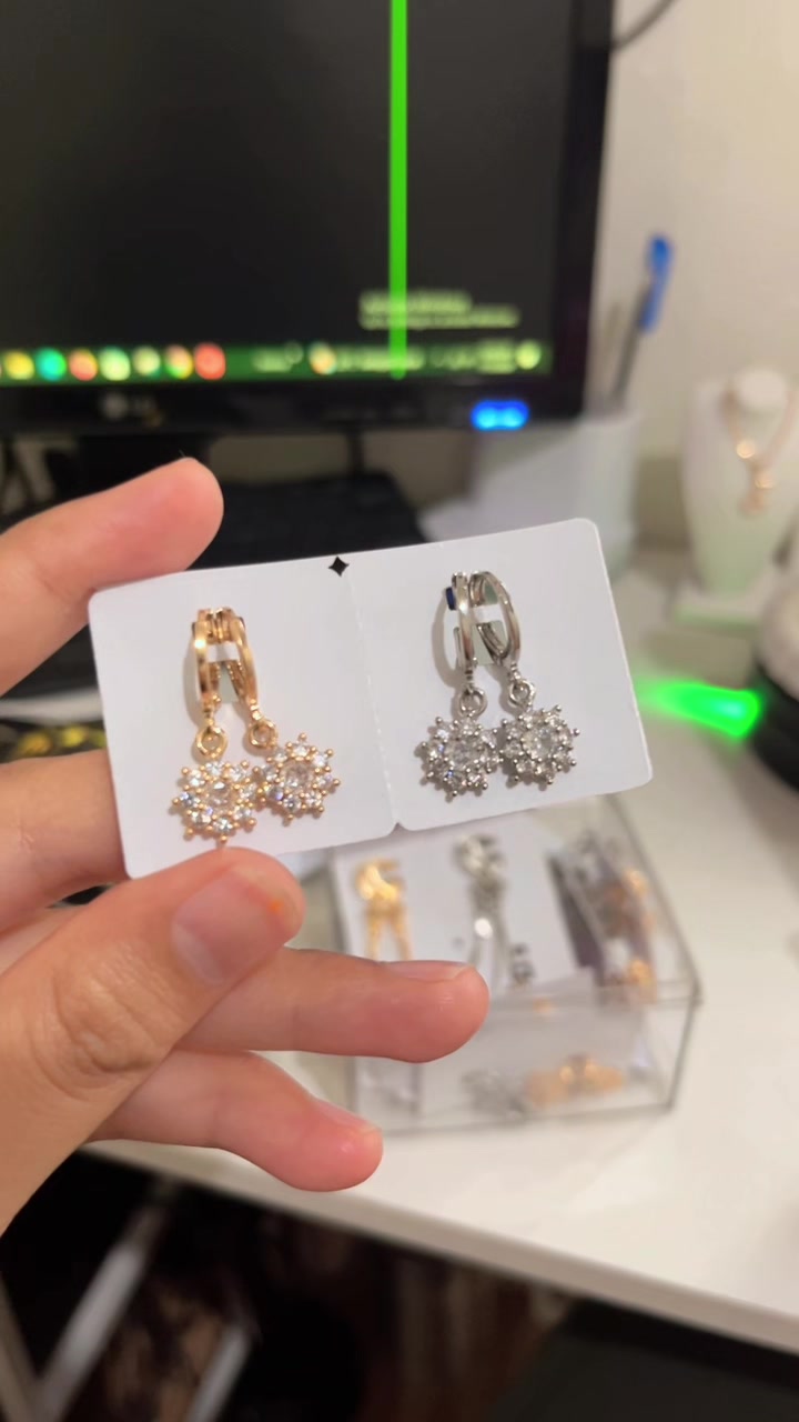 @faeyza Accessories