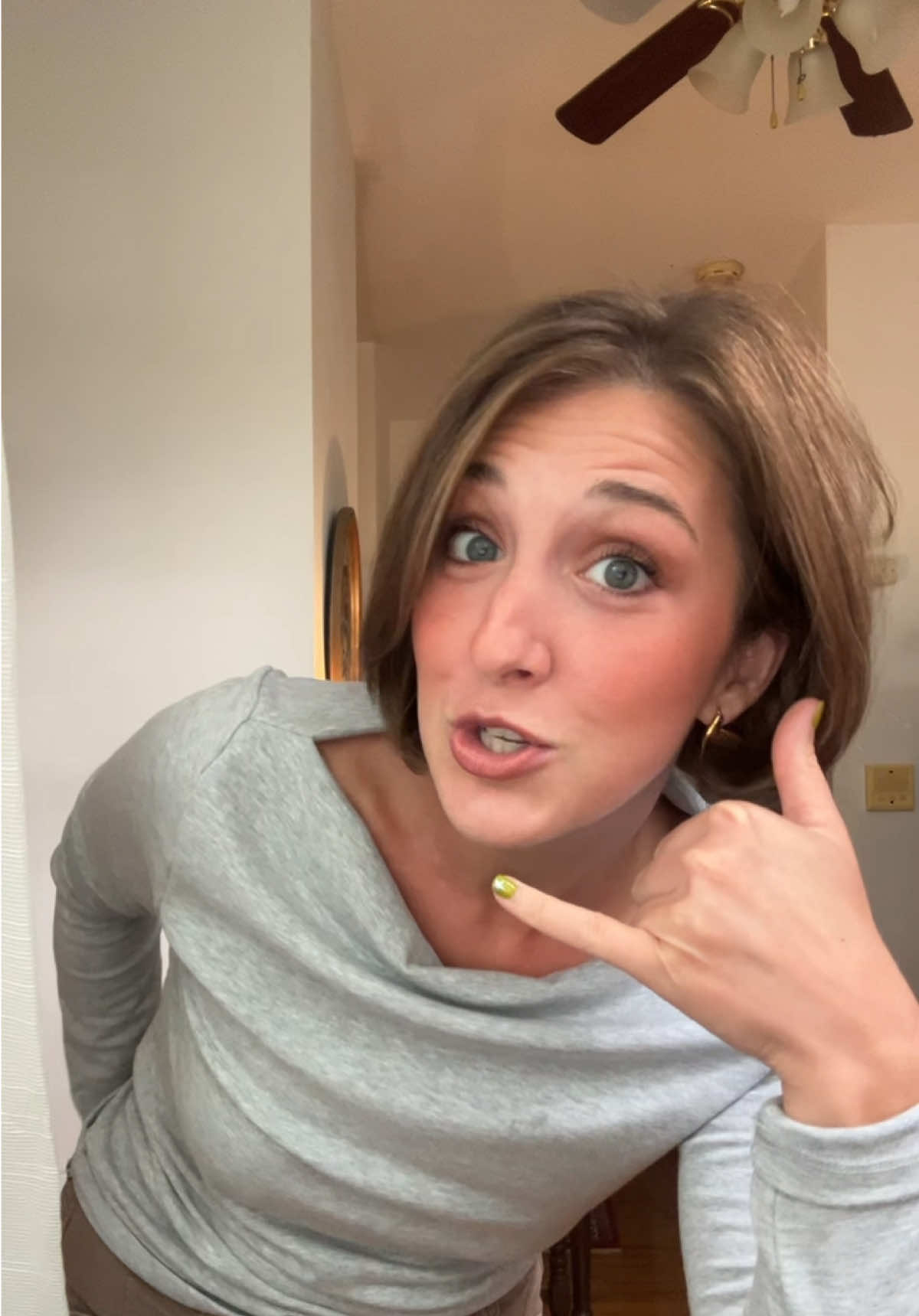 @caraleighclinton