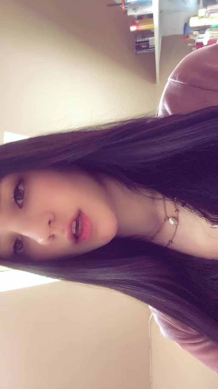 @𝕆𝕡𝕙𝕖𝕝𝕚𝕖