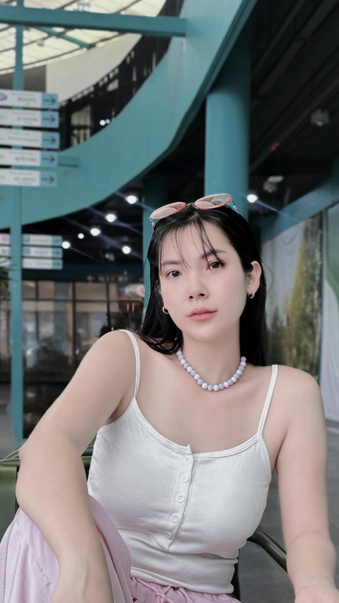 @ขวัญคนป่า ( เถื่อน)