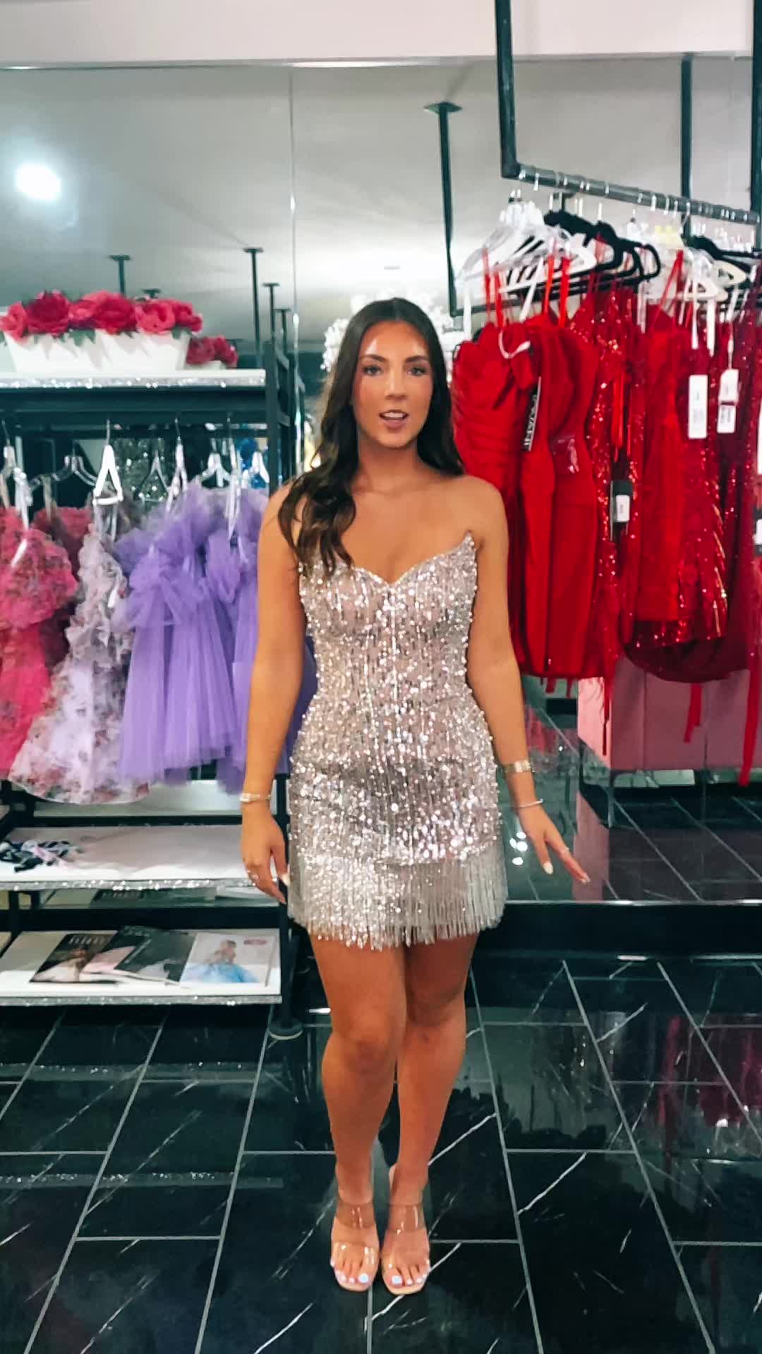 @Mom Queen Boutique