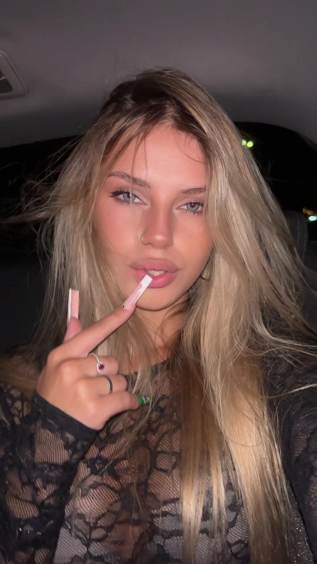 @vanecolez🇨🇴