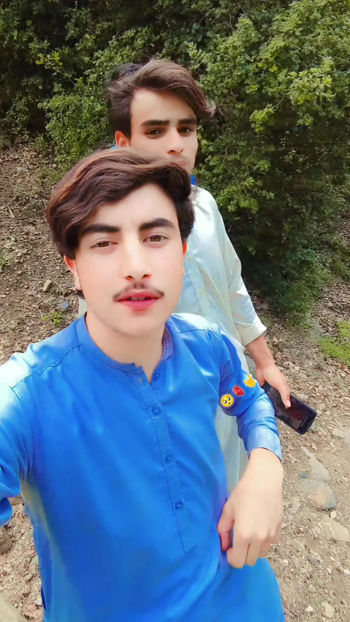 @Mujahidsalar👬